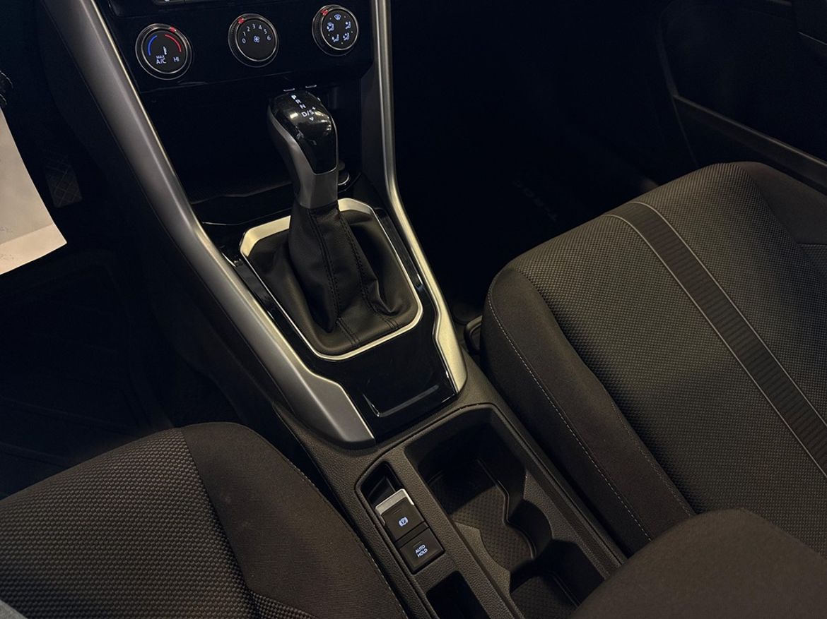 Volkswagen Volkswagen T-Roc — bild 13