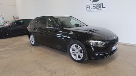 BMW 320d Touring *RÄNTEKAMPANJ 3.45%* Sport line Navi-Kamera-SoV
