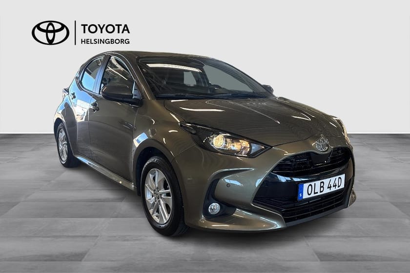 Bild 3 av Toyota Yaris Hybrid 115 1,5 Active, Komfortpaket, P-sensor
