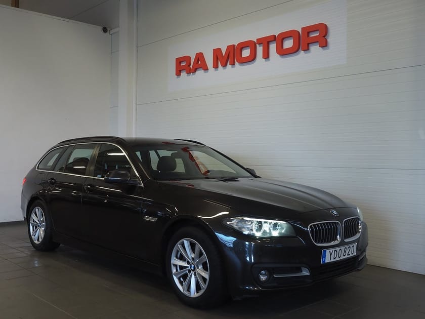 Bild 3 av BMW 520d xDrive Touring 190hk Steptronic |Drag|D-värm|Skinn|
