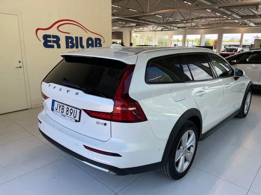 Bild 3 av Volvo V60 Cross Country B4 Core AWD Aut