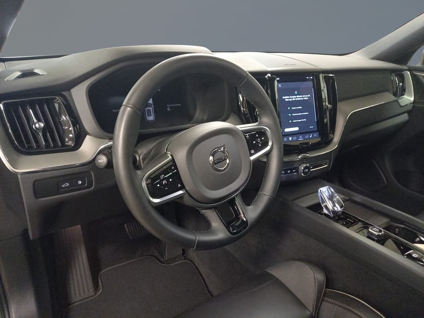 Bild 5 av Volvo XC60 T6 AWD Plus Dark Edition//Dragkrok//