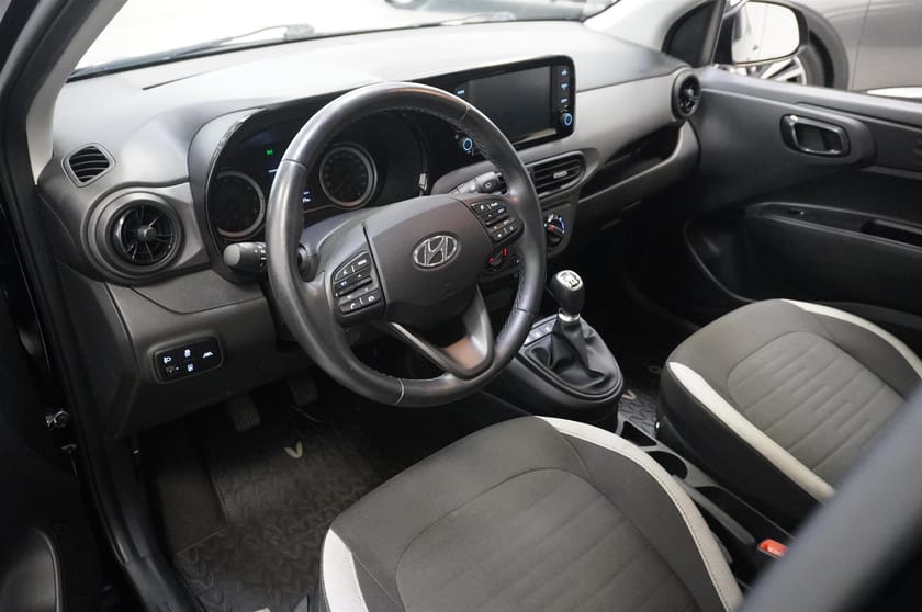 Bild 2 av Hyundai i10 1.0 Essential 67 hk