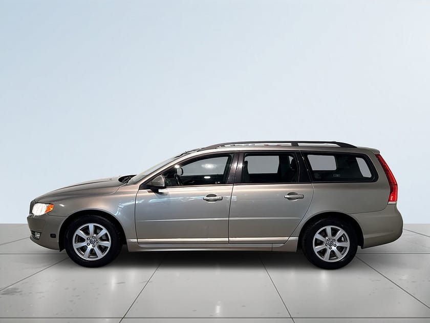 Bild 4 av Volvo V70 T4F Kamrem bytt Drag Mvärm Farthållare S/V-hjul