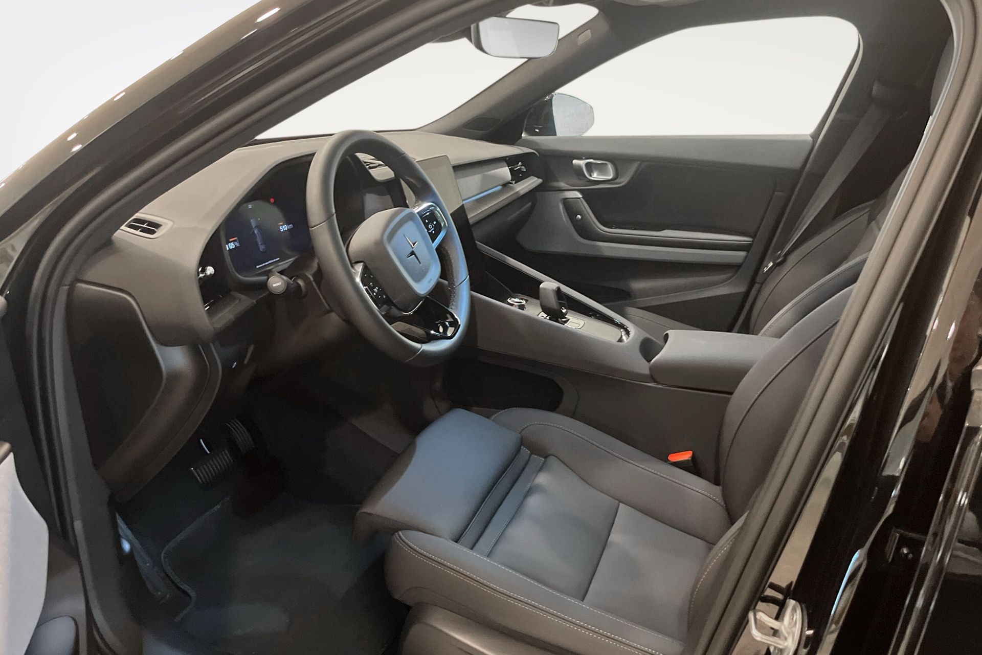 Polestar 2 Long Range Single Motor 2026, kuva 6/10