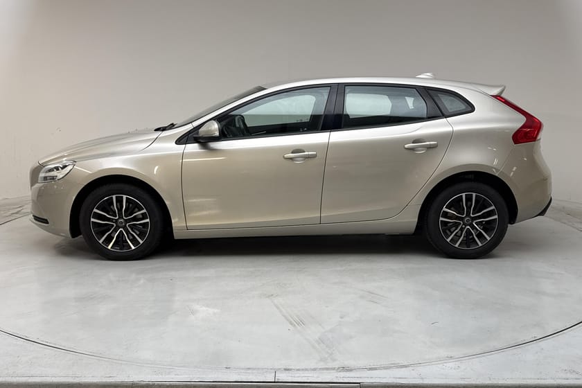 Bild 2 av Volvo V40
