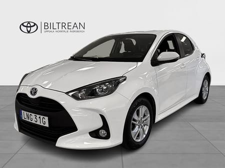 Toyota Yaris Hybrid 1.5 Active Komfortpaket Vinterhjul ingår