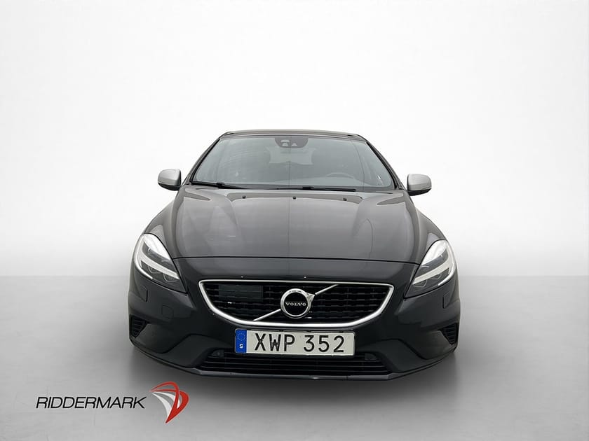 Bild 2 av Volvo V40 T3 152hk R-Design VOC P-Värmare Skinn/Alcantara
