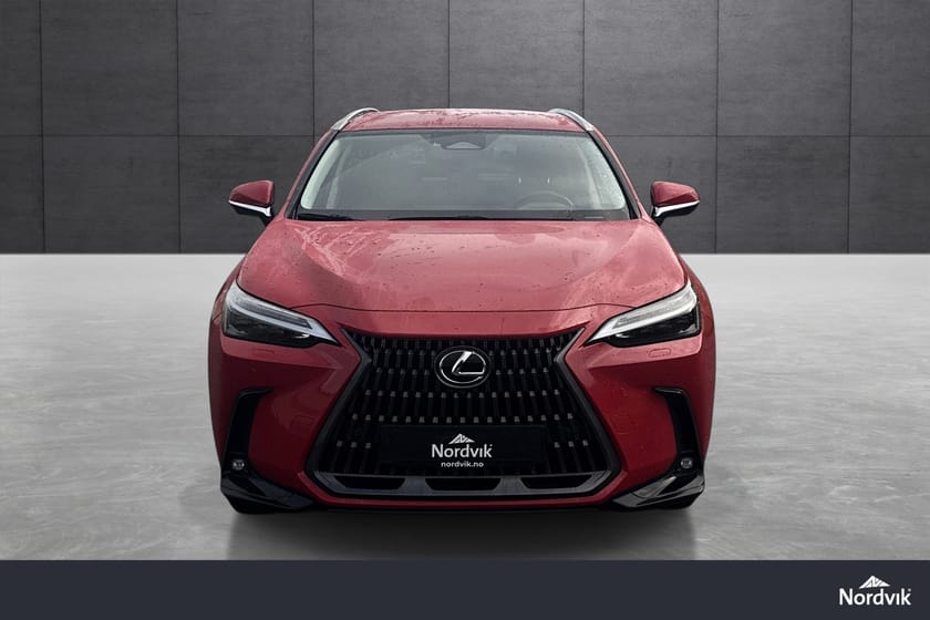 Bilde 2 av Lexus NX 450h+ Excecutive - HUD - Rentekampanje