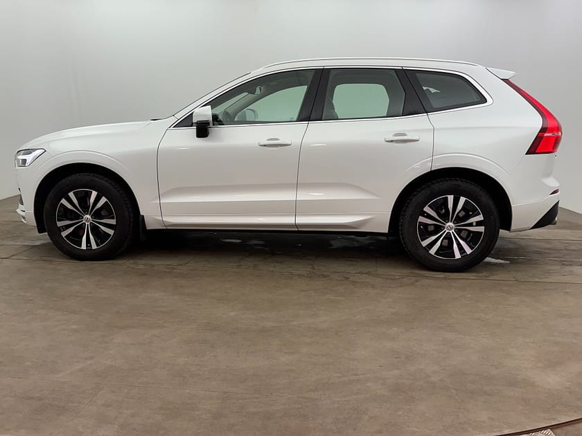 Bild 2 av Volvo XC60 D4 AWD 190hk Momentum Adv Backkamera Drag Navi Skinn