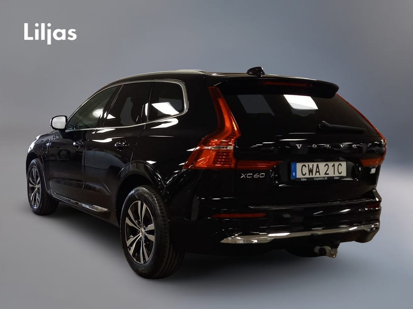 Bild 3 av Volvo XC60 Recharge T6 AWD Core Edition//Kamera//Värmare//