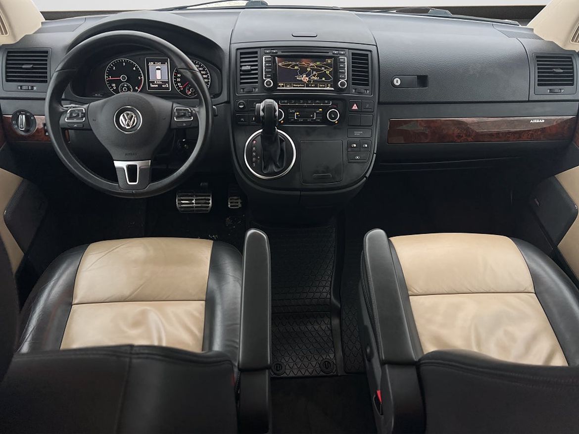 Volkswagen Multivan, bild 13 av 18