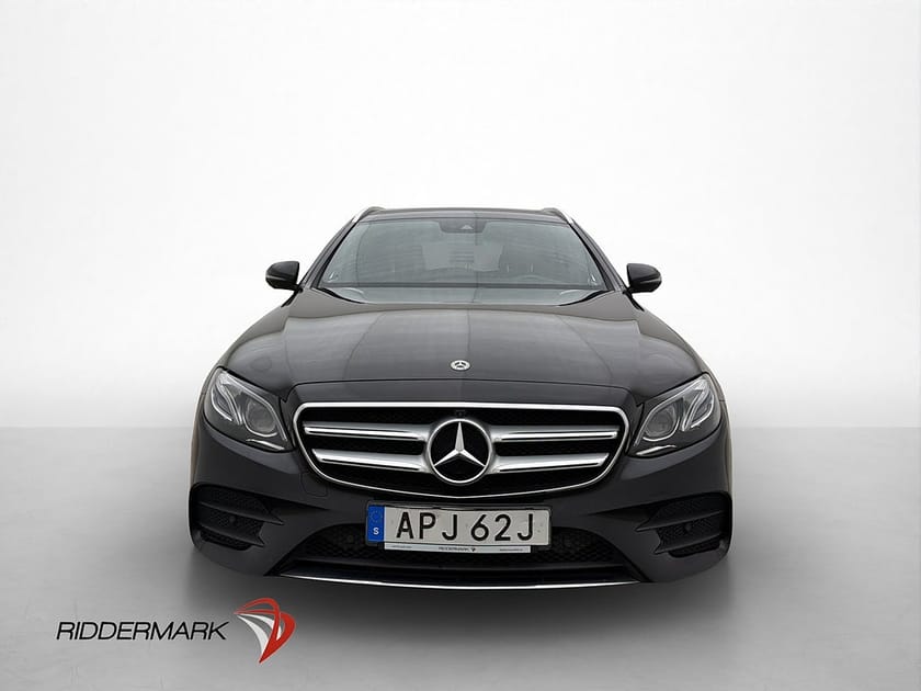 Bild 2 av Mercedes-Benz E 300 T d E300 245hk AMG Cockpit Wide 360° Skinn Drag