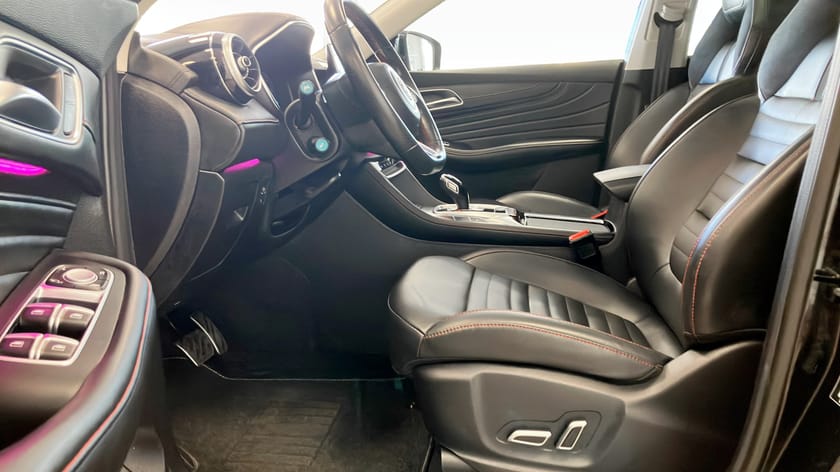 Bild 5 av MG EHS PHEV LUXURY / Dragkrok