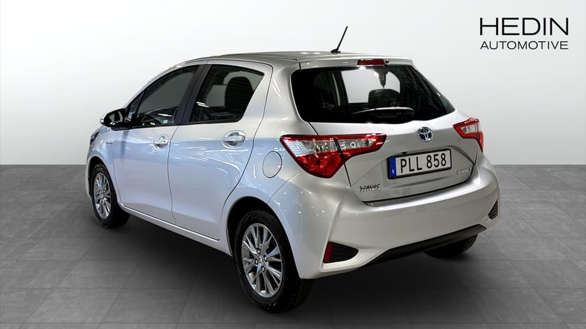 Bild 2 av Toyota Yaris Hybrid Active e-CVT 101HK*Automat
