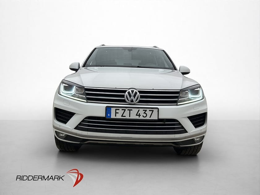 Bild 2 av Volkswagen Touareg 3.0 V6 TDI 4M D-Värmare Kamera Skinn Drag