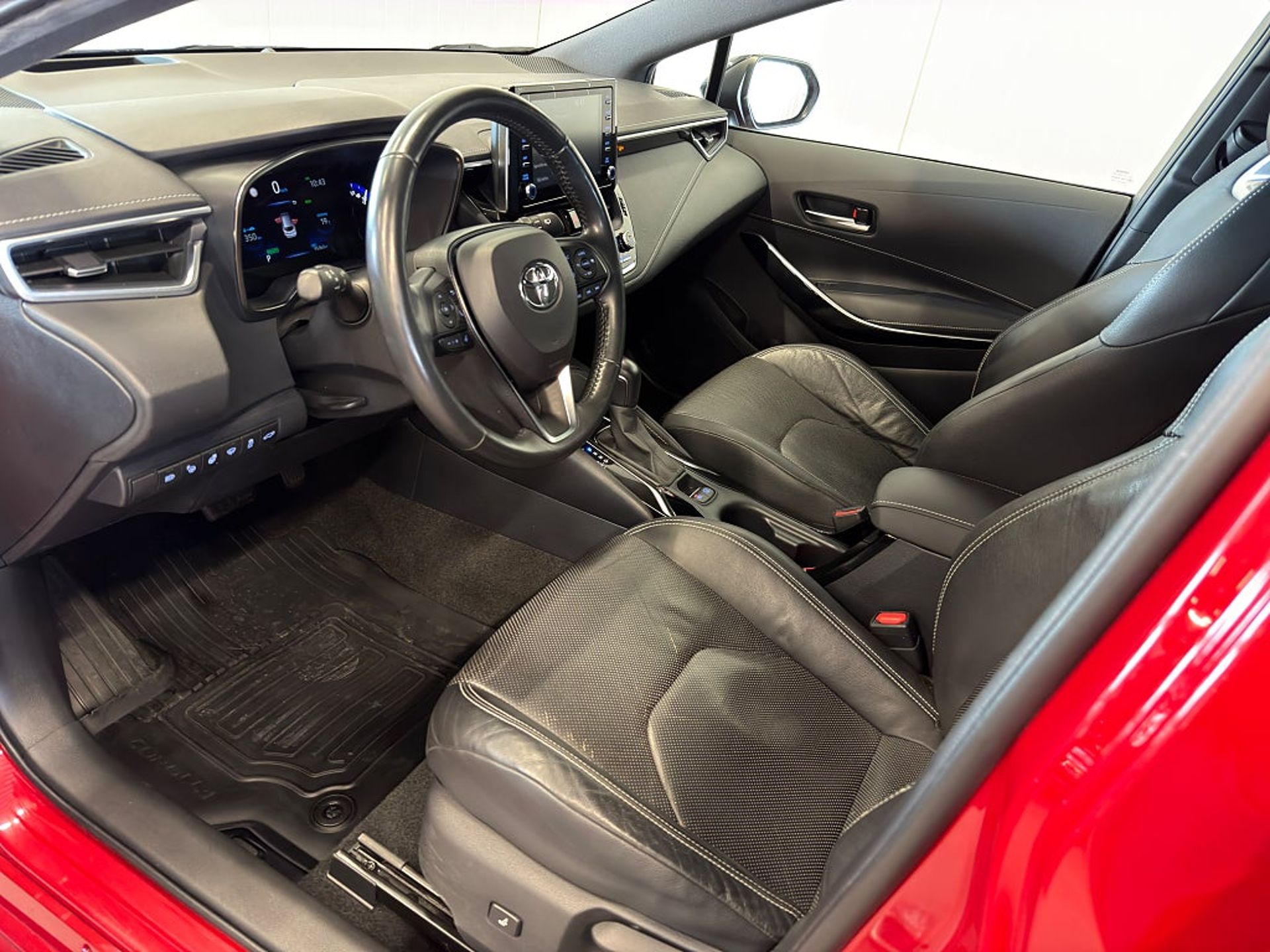 Toyota Corolla Touring Sports Hybrid 2019, bild 7/10