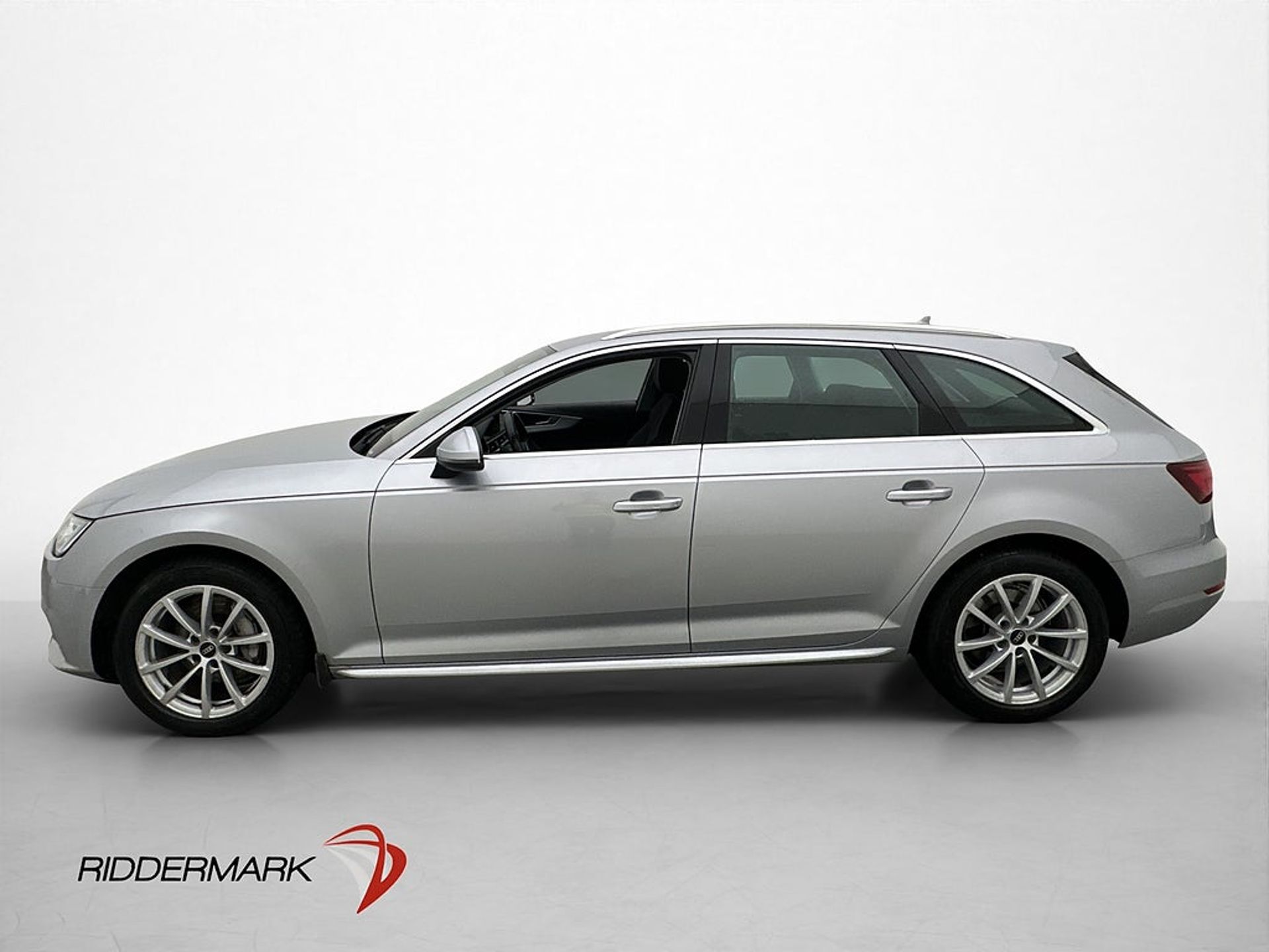 Audi A4 2.0 TDI Quattro 190hk Drag 2018, bild 4/10