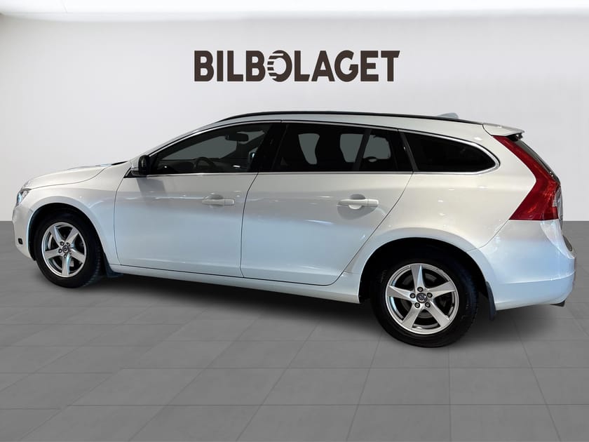 Bild 2 av Volvo V60 D2 S/S Your Momentum(ELMOTORVÄRMARE/RATTVÄRME)