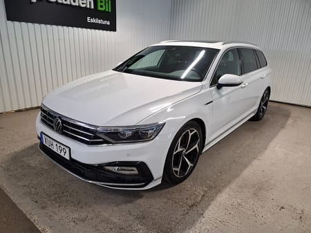 Volkswagen Passat Sportscombi SC 2.0 TDI 4M Cockpit/R-Line/Värmare/Drag/Nav