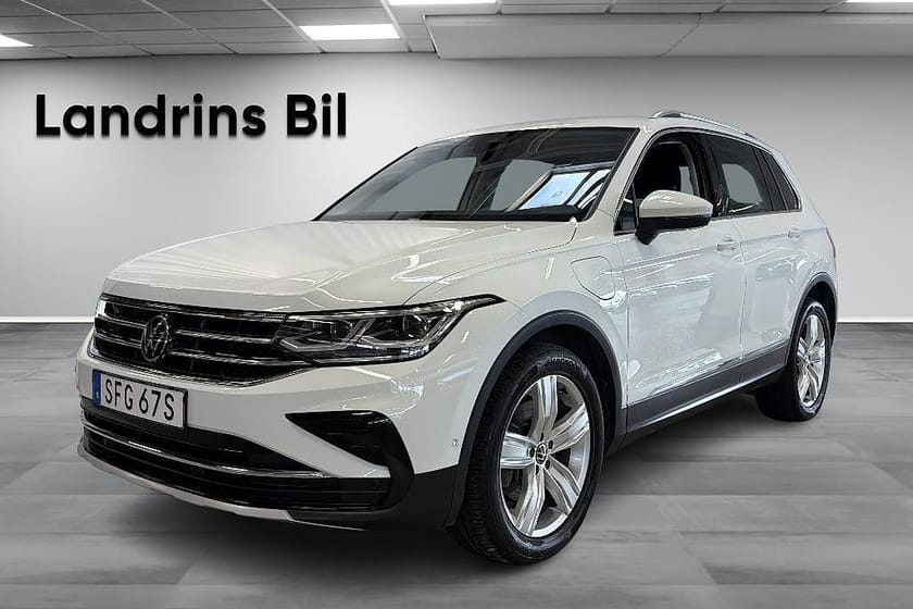 Bild 1 av Volkswagen Tiguan eHybrid | 245hk | Dragpaket | Moms | 47km Eldrift |