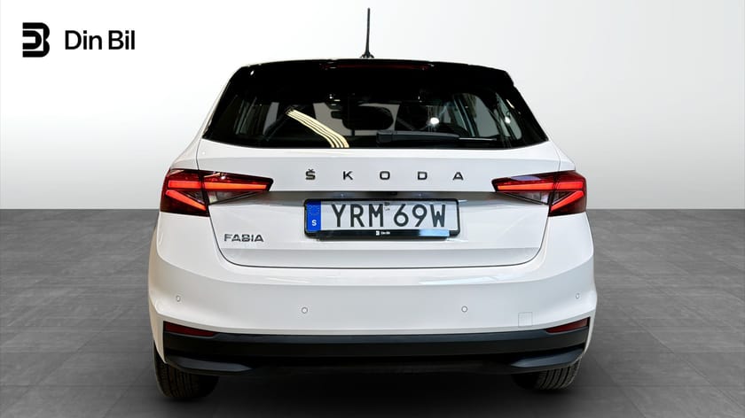 Bild 5 av Škoda Fabia Style TSI110 DSG Komfort B-Kamera Ratt-V