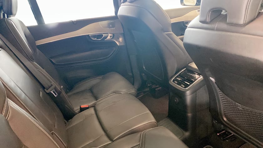 Bild 5 av Volvo XC90 Recharge T8 (456hk) Ultimate Dark - AWD - Drag - Pano - B&W