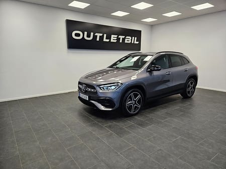 Mercedes-Benz GLA 250 e AMG Line 218hk 8G-DCT Värmare Navi Backkamera