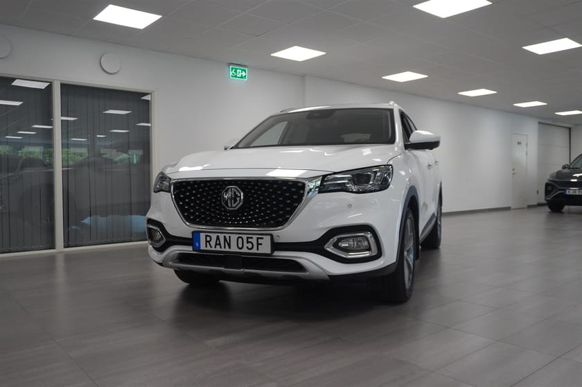Bild 2 av MG EHS PHEV Luxury 258hk Panorama 360kamera