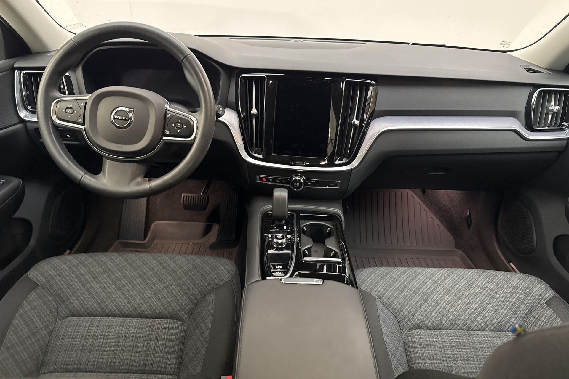 Volvo V60 Recharge T6 AWD 2023, bild 7/10