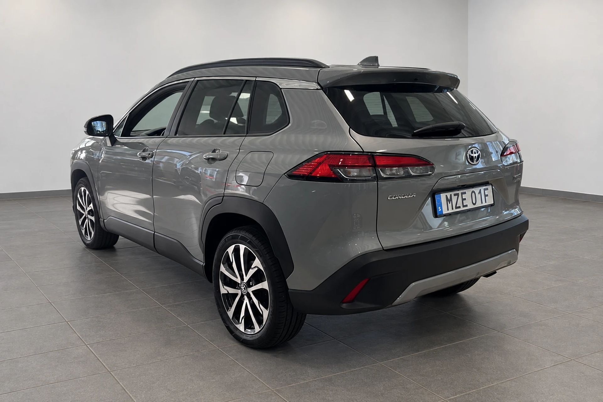 Toyota Corolla Cross 2023, photo 4/10