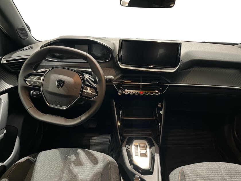 Bild 5 av Peugeot 2008 Hybrid 145