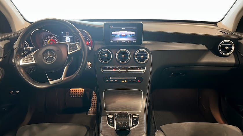 Bild 4 av Mercedes-Benz GLC 220 d 4MATIC Drag / Backkamera/ Navigation