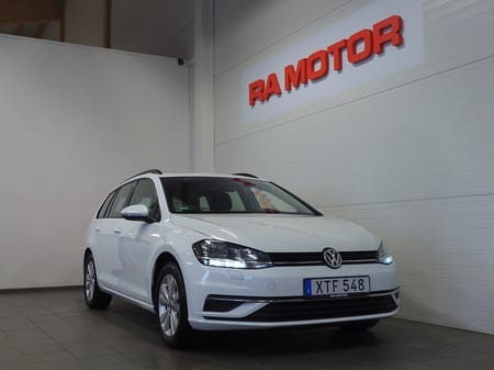 Volkswagen Golf Sportscombi 1.0 TSI 110hk |Panorama|Drag|Backkamera|
