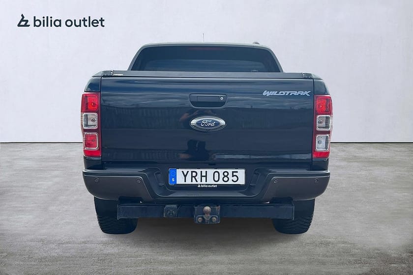 Bild 4 av Ford Ranger Dubbelhytt 3.2 4x4 200hk Drag Kamera Flaksläde CarPlay
