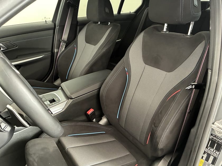 Bild 5 av BMW 330e xDrive Sedan M Sport Pro H/K Drag Comfort Access
