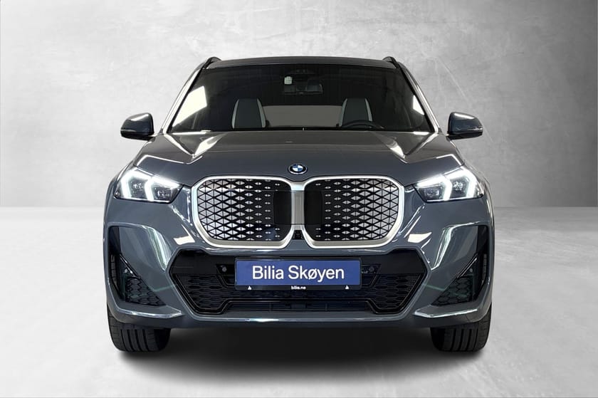 Bilde 2 av BMW iX1 xDrive30