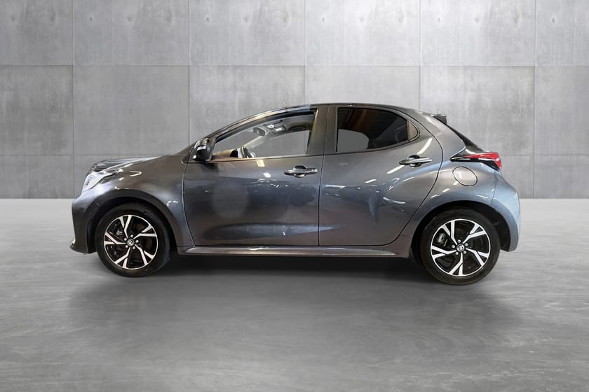 Bilde 2 av Toyota Yaris Hybrid 115