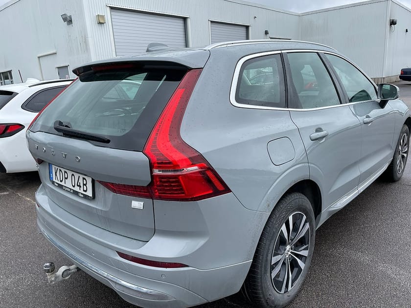 Bild 3 av Volvo XC60 T6 Recharge Core Bright plug in AWD 350HK 4x4 Panorama