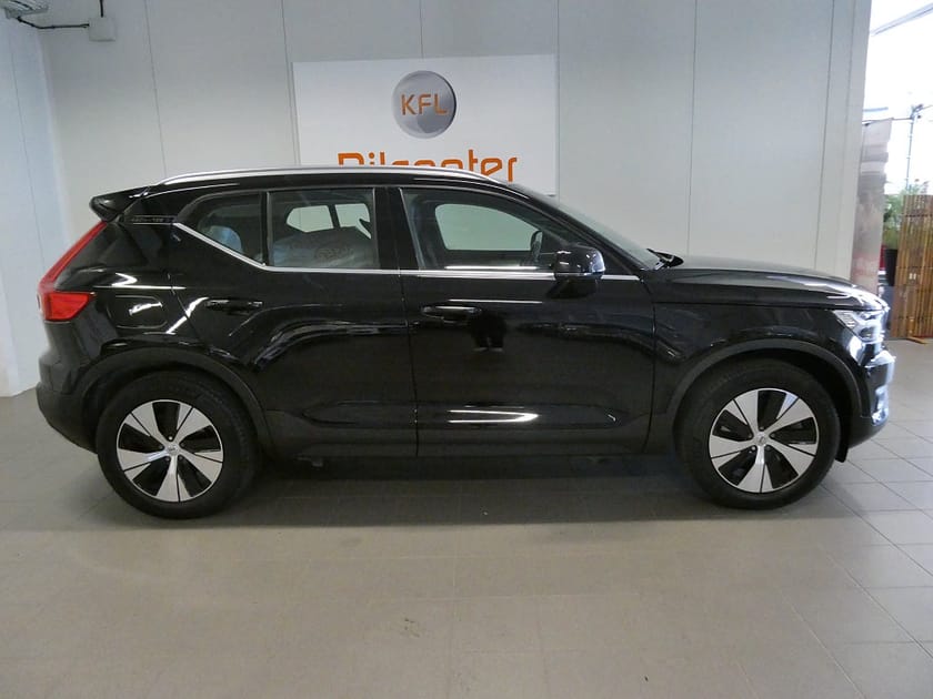 Bild 3 av Volvo XC40 Recharge T4 Drag-Värmare-Kamera-Rattvärme-SoV