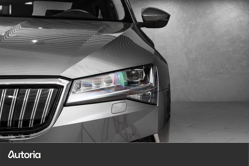 Bilde 4 av Škoda Superb iV Combi