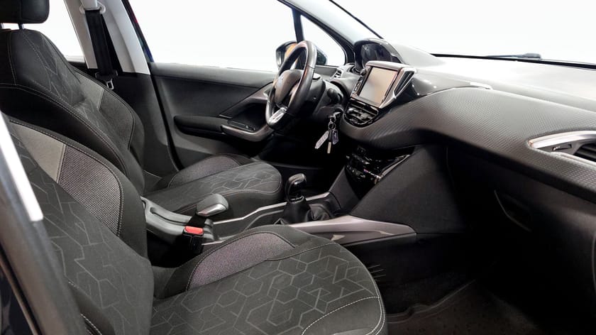 Bild 3 av Peugeot 2008 1.2 PureTech 82 Manuell