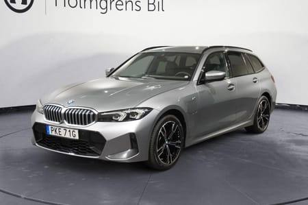 BMW 330e xDrive Touring