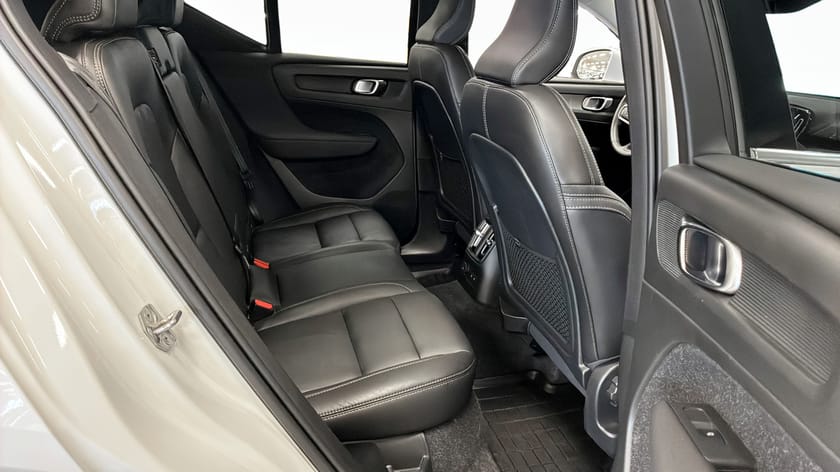 Bild 5 av Volvo XC40 Recharge T5 DCT 262HK Inscription