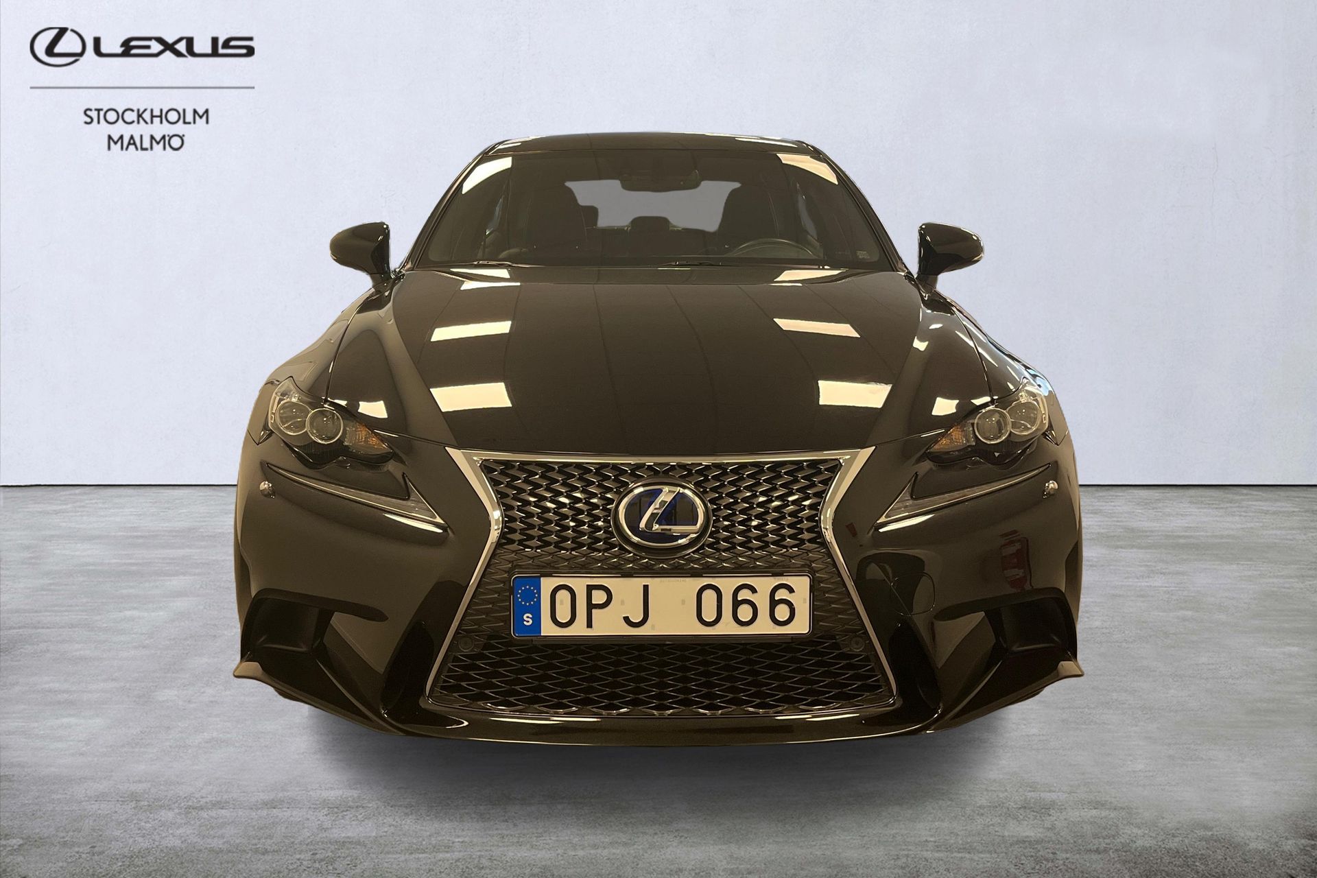 Lexus IS 300h F SPORT Farthållare 2014, bild 2/22