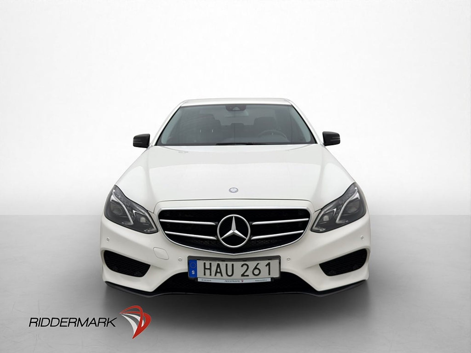 Mercedes-Benz E 220 BlueTEC 4MATIC 2016, photo 2/33