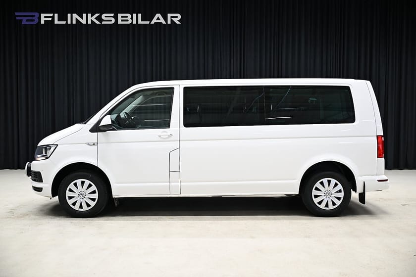 Bild 2 av Volkswagen Caravelle DSG 150HK L2 9-Sits|Drag|Backkamera|M/K-Värmare|EnÄgare