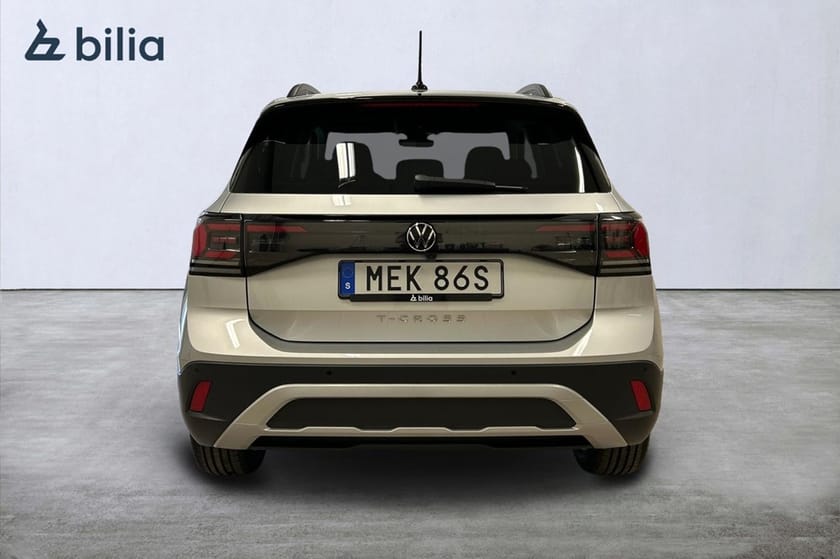 Bild 3 av Volkswagen T-Cross LIFE 1.0 TSI 116HK Auto Kamera ACC