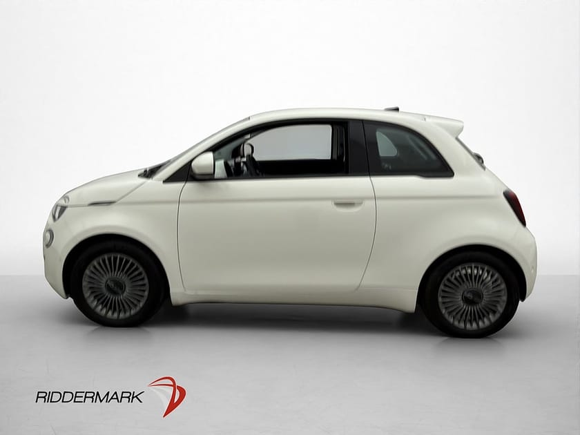 Bild 5 av Fiat 500e 42 kWh 118hk Kamera Navigation CarPlay
