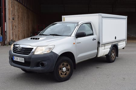 Toyota Hilux Enkelhytt 2.5 4x4 Drag Moms Reparationsobjekt Export
